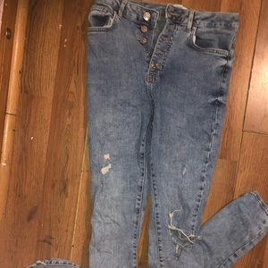 ripped high waisted jeans